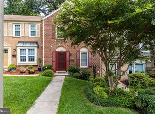 11555 Pine Cone Ct, Reston, VA 20191