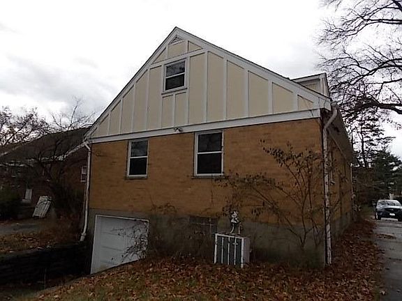 3rd image of 1282 Norman Ave