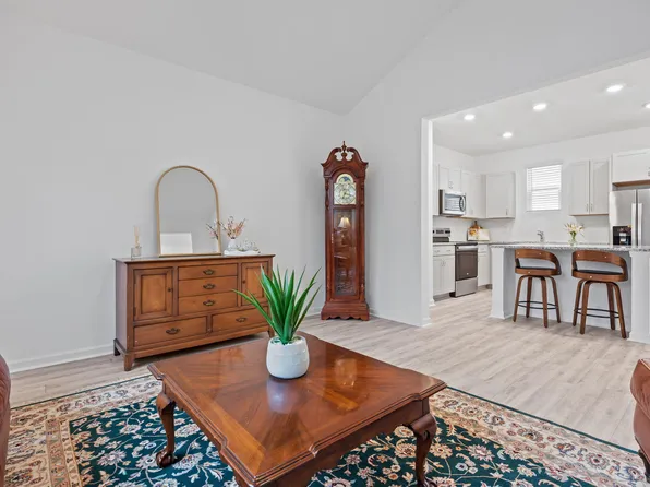 366 Tormore Dr, Sanford, NC 27330