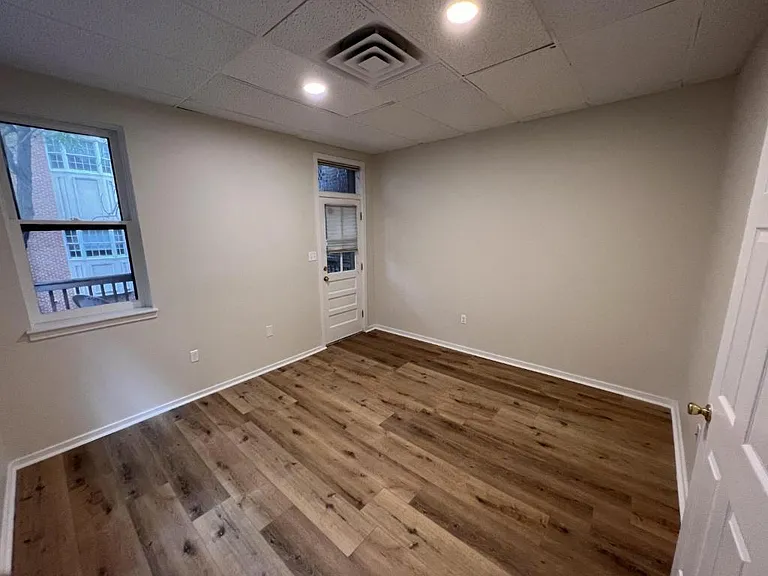 19 N 4th St #2R — Photo 3