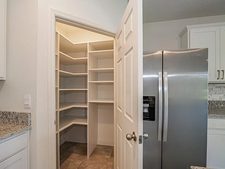 4103 Keeson Cir — Photo 7