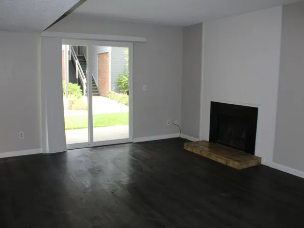 7665 E Eastman Ave, Denver, CO