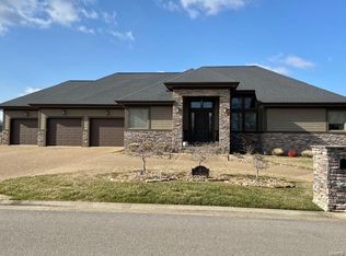 2 Brookfield Dr, Dexter, MO 63841