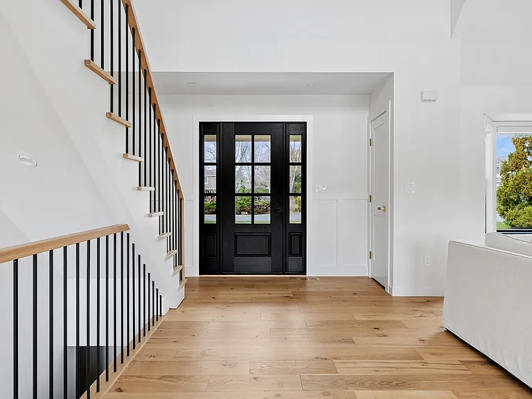 10 William Way — Photo 38