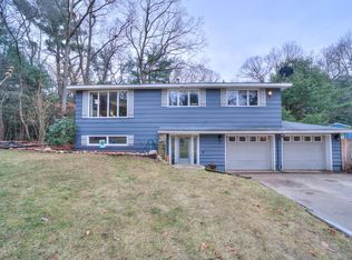 2295 Hart Ln, Muskegon, MI 49445
