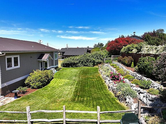 5th image of 4963 Magellan Drive