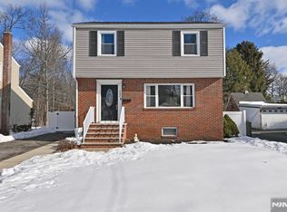 262 Spring Valley Ave, Hackensack, NJ 07601