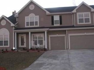 425 Saint Gemma Dr, O'Fallon, MO 63366