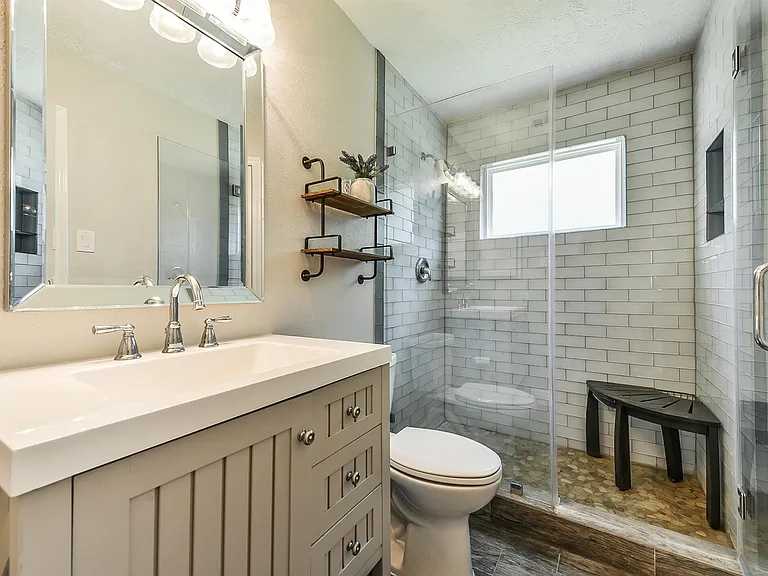 1118 Chelsea Ln — Photo 12