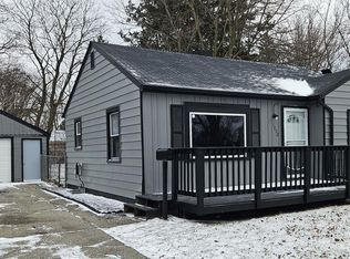1732 Stanley St, Saginaw, MI 48602