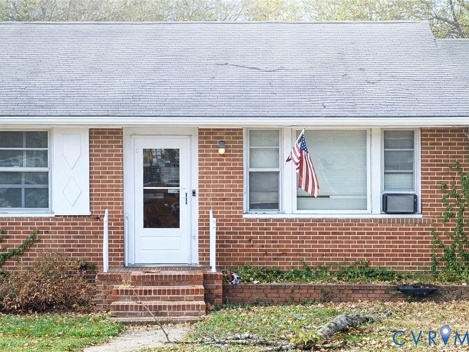 1st image of 2212 Manlyn Rd