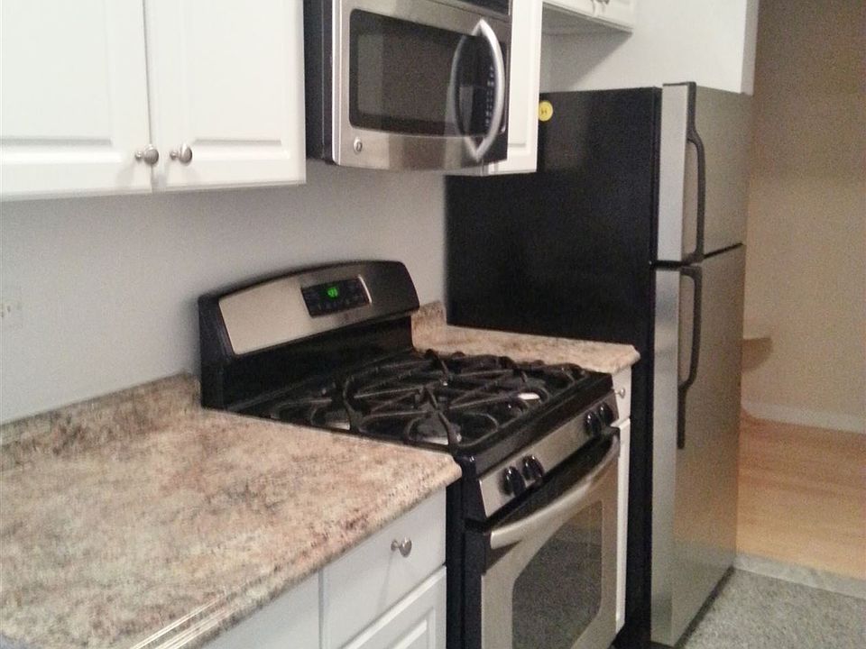 1st image of 8146 Lefferts Blvd