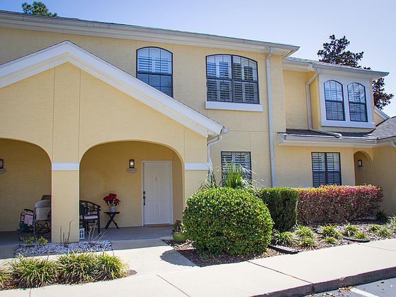 3rd image of 4815 Serena Cir