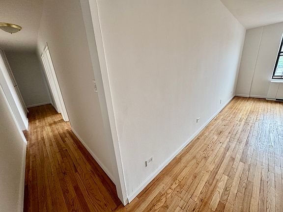 3rd image of 23-35 Broadway #6B