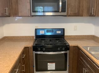 926 W Rockland St #928, Philadelphia, PA