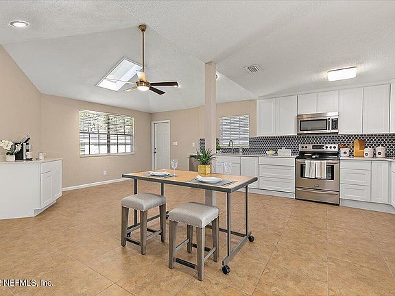 5th image of 3763 Ponce De Leon Ave