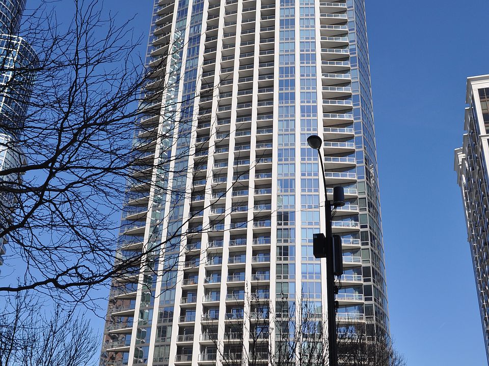 1235 S. Prairie Ave.