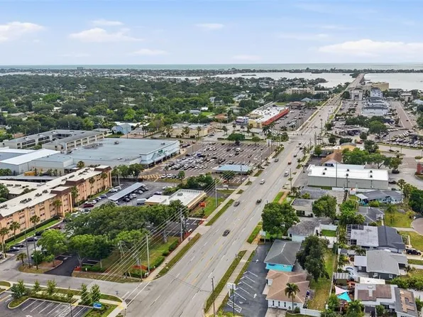 2525 W Bay Dr APT C43, Belleair Bluffs, FL 33770