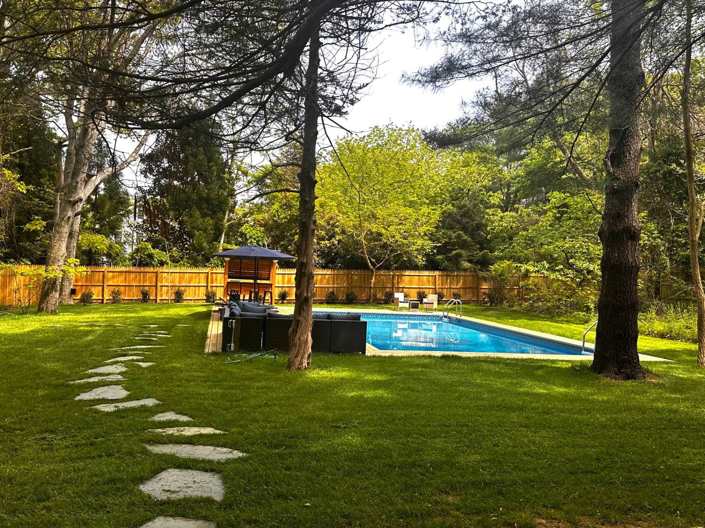  Heated pool
