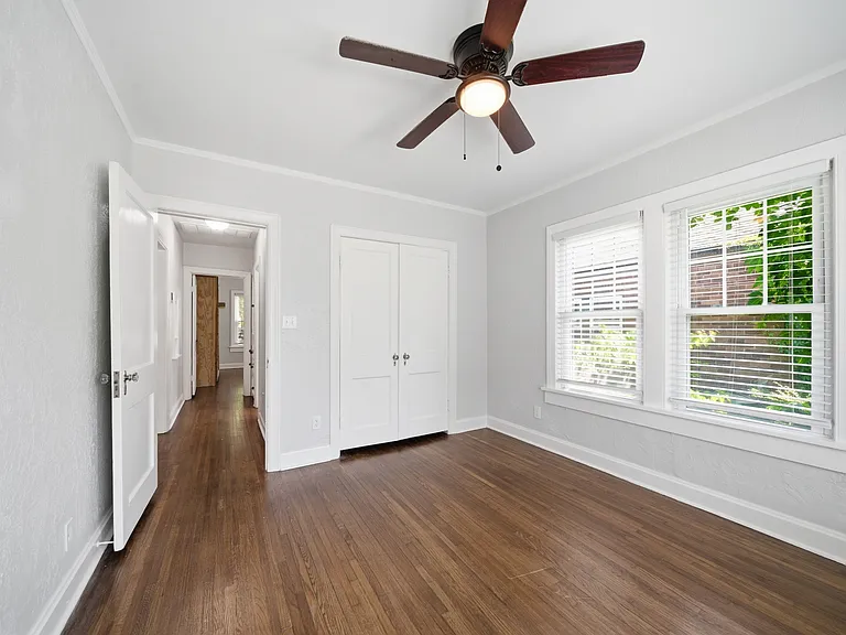 1240 S Birmingham Ave — Photo 19