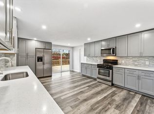 41 Berry St, Fitchburg, MA 01420