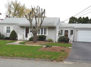 27 Harrison Ave, Cranston, RI 02920