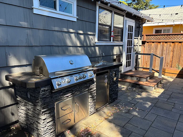 1304 Carlton Ave — Photo 19