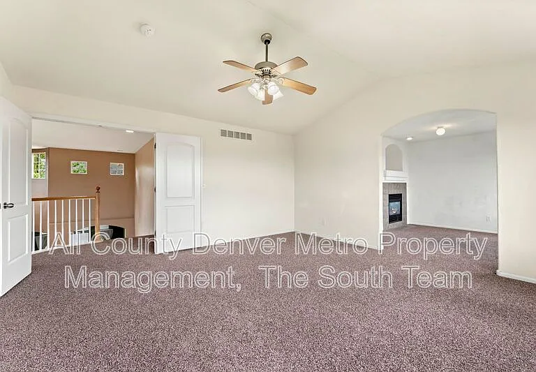 7680 Elk Ct — Photo 16