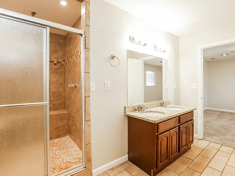 2410 Ozark Trl SW — Photo 10