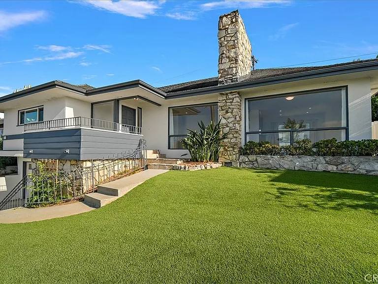 312 Avenida Atezada — Photo 4