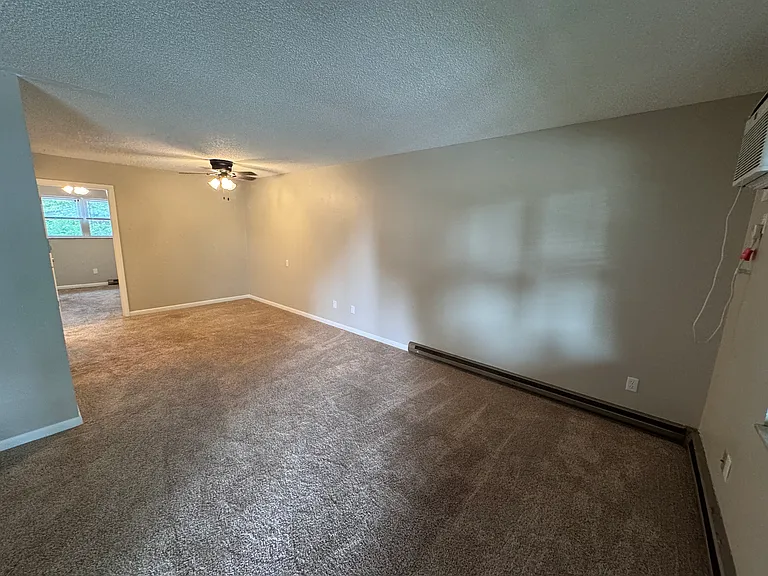 204 E Center St #8 — Photo 7