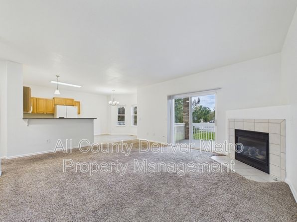 11624 W 62nd Pl Unit 102