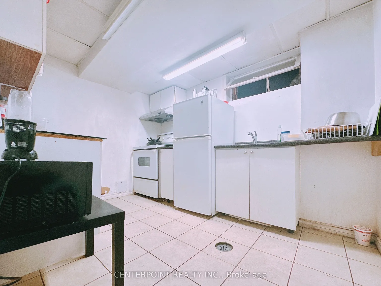 3 bed, $2,150 — Photo 4