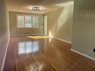 2848 N Stiles St, Linden, NJ 07036