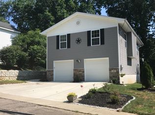 81 Wamsley Ave, Cleves, OH 45002