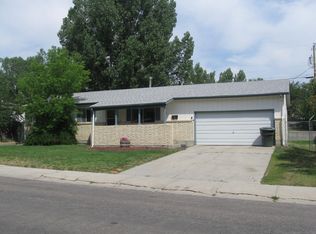 1910 Brentwood Dr, Casper, WY 82604