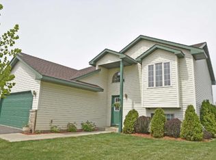 1900 Joes Lake Rd SE, Cambridge, MN 55008