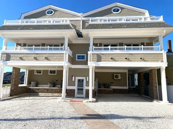 410 Central Avenue SE #2N, Seaside Park, NJ 08752