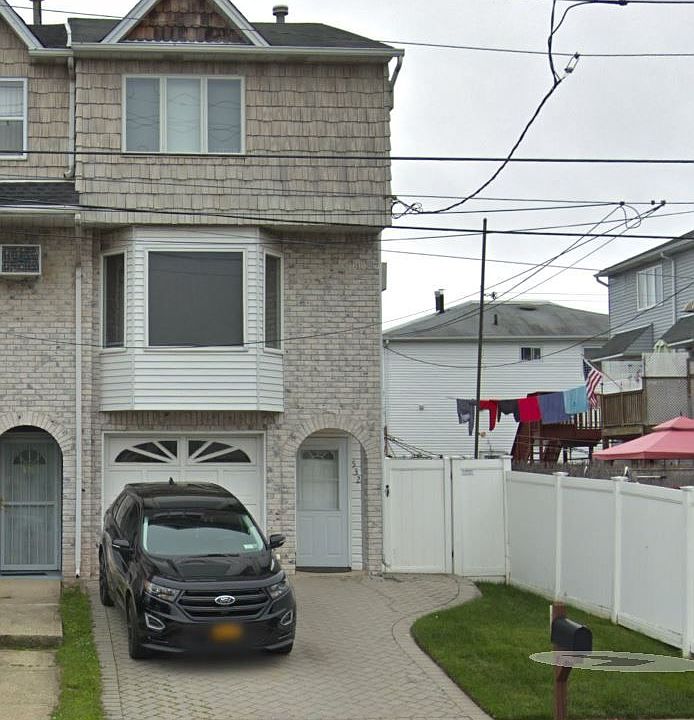 1st image of 532 Nugent Ave