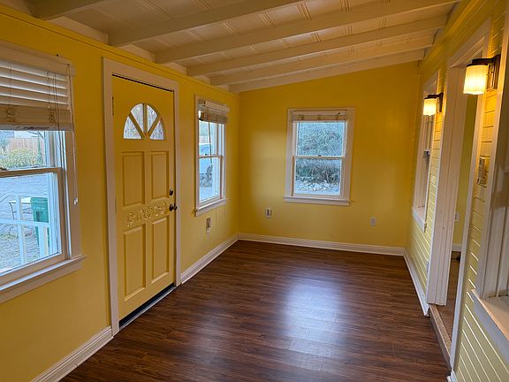 Front door entry into the sunroom