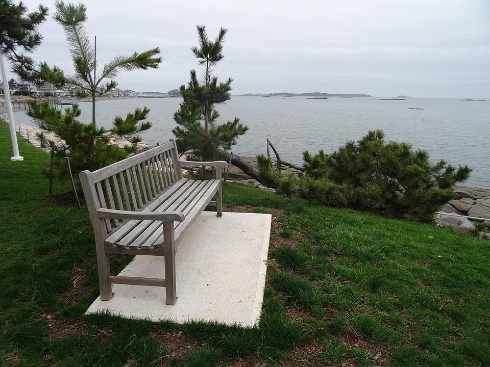 private beach is a short walk away