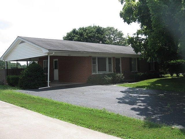1st image of 703 Hilltop Dr