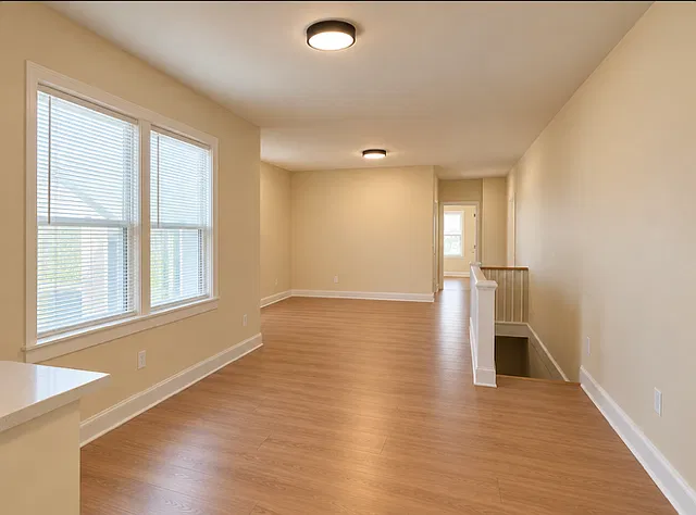 1 bed, 800 sqft, $1,175 — Photo 1