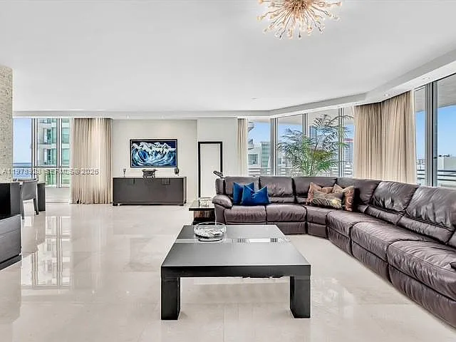 3535 S Ocean Dr #905 — Photo 12