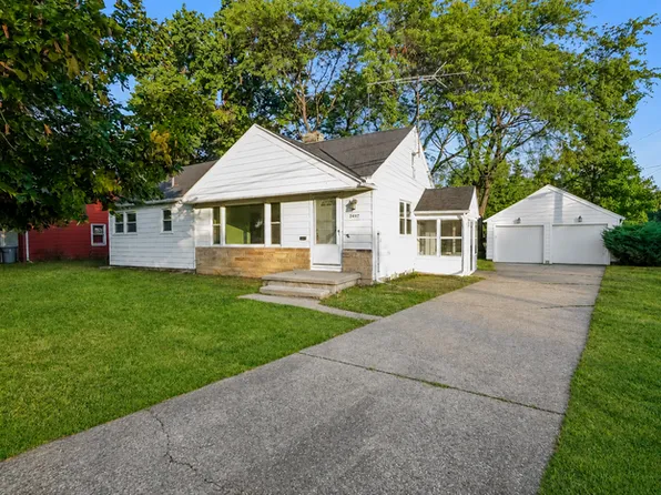 2327 S Jefferson Blvd, Lorain, OH 44052