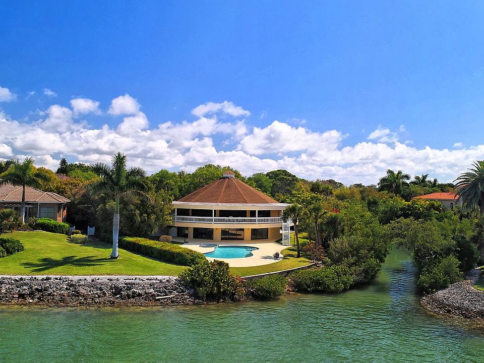 1st image of 416 Bayshore Dr