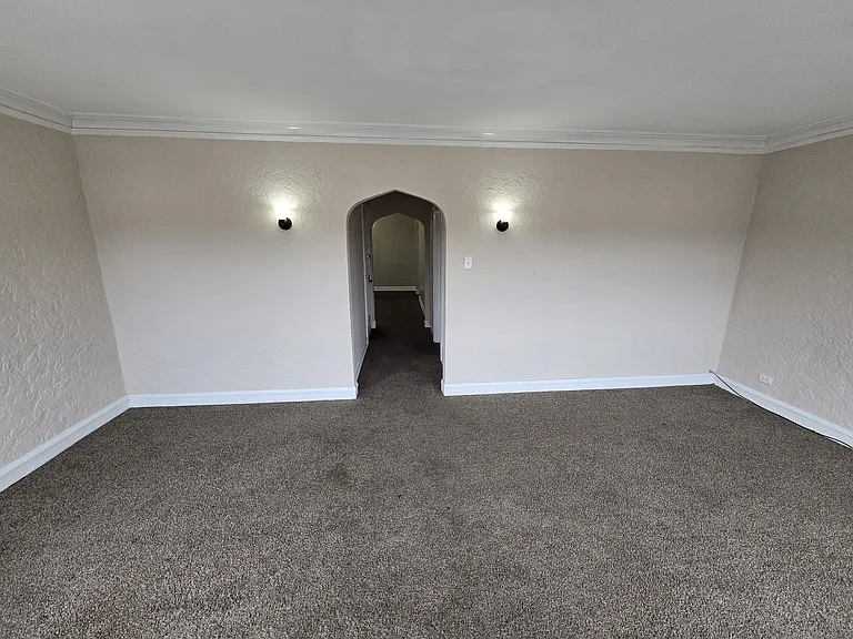 10718 S Avenue C #3 — Photo 13