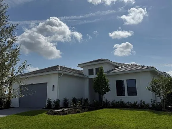 4600 Motif Ter, Sarasota, FL 34240