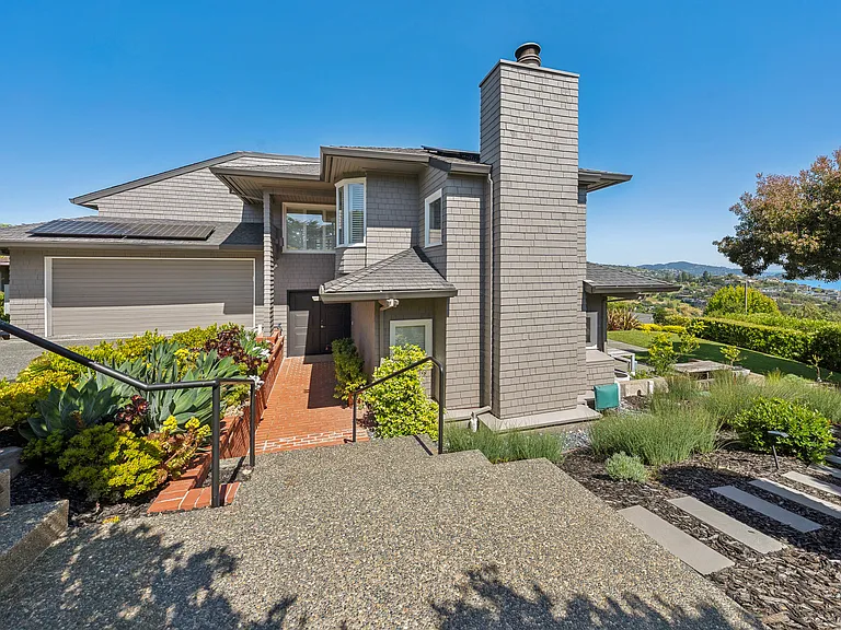 62 Via Los Altos — Photo 44