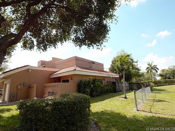 3rd image of 12040 S Las Palmas Dr